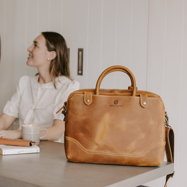 Balvaro Vintage Leather Laptop Briefcase