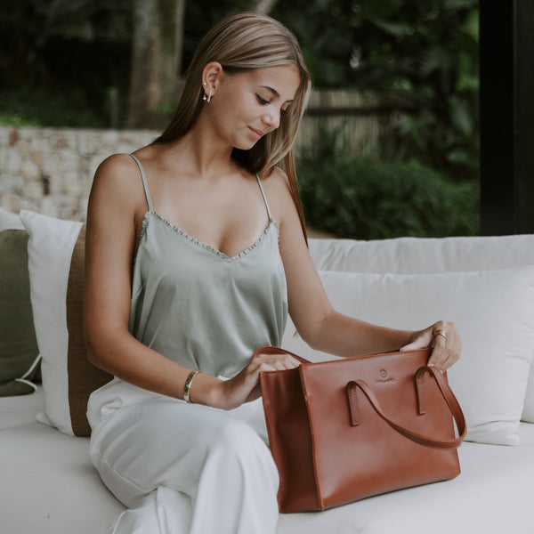 Balvaro Vintage Minimalist Leather Handbag